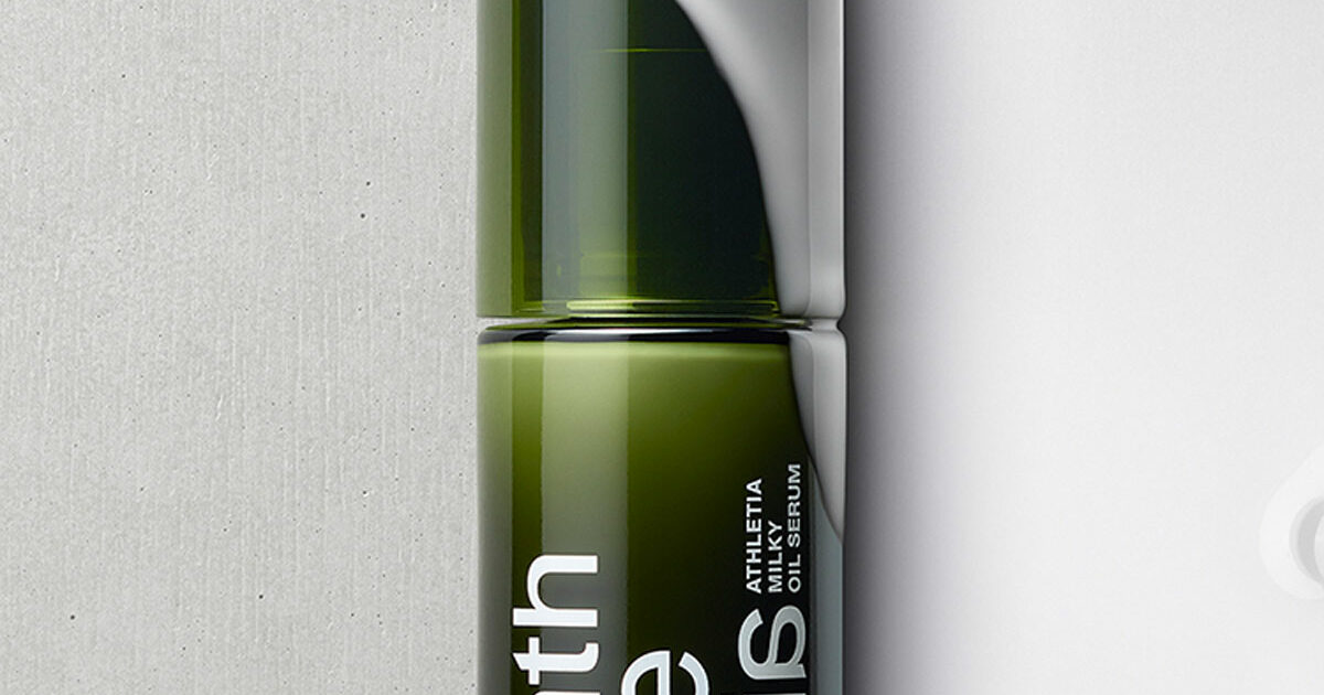 軽快ミルクがオイルリッチなセラムに変化！その渇きに天然由来の集中