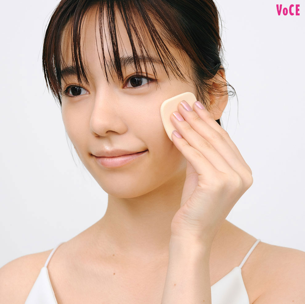 島崎遥香さん軽く、やさしくすべらせて