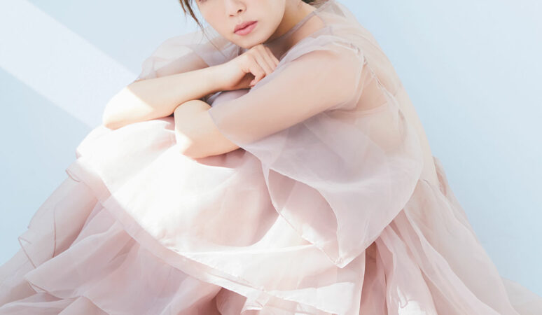 AAA トレカ カード ハリケーン・リリ、ボストン・マリ 宇野実彩子 初期 レア AAA トレカ カード CCC アルバム 宇野 実彩子 紫 初期 レア