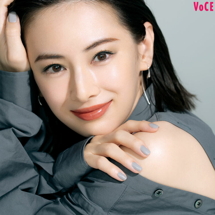 女優メイク 北川景子 北川景子】思うようにいかない、だから人生は楽しい【COVER