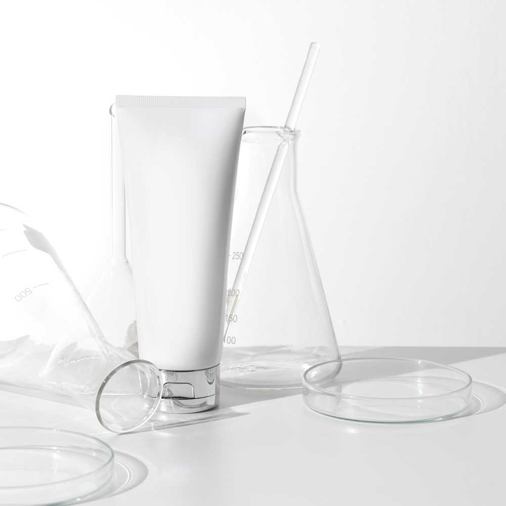 毛穴ケア・美白】透明感ある美肌をつくるコスメ神7！[PR]【ビューティ