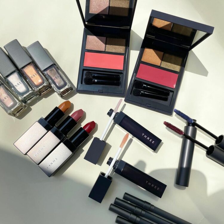 ニューコスメ 新年限定の赤パッケージNARS「ルナニューイヤーコレクション」が1月1日