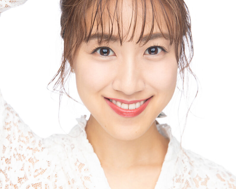 仙名彩世】元宝塚歌劇団・花組トップ娘役の登場！宝塚時代の