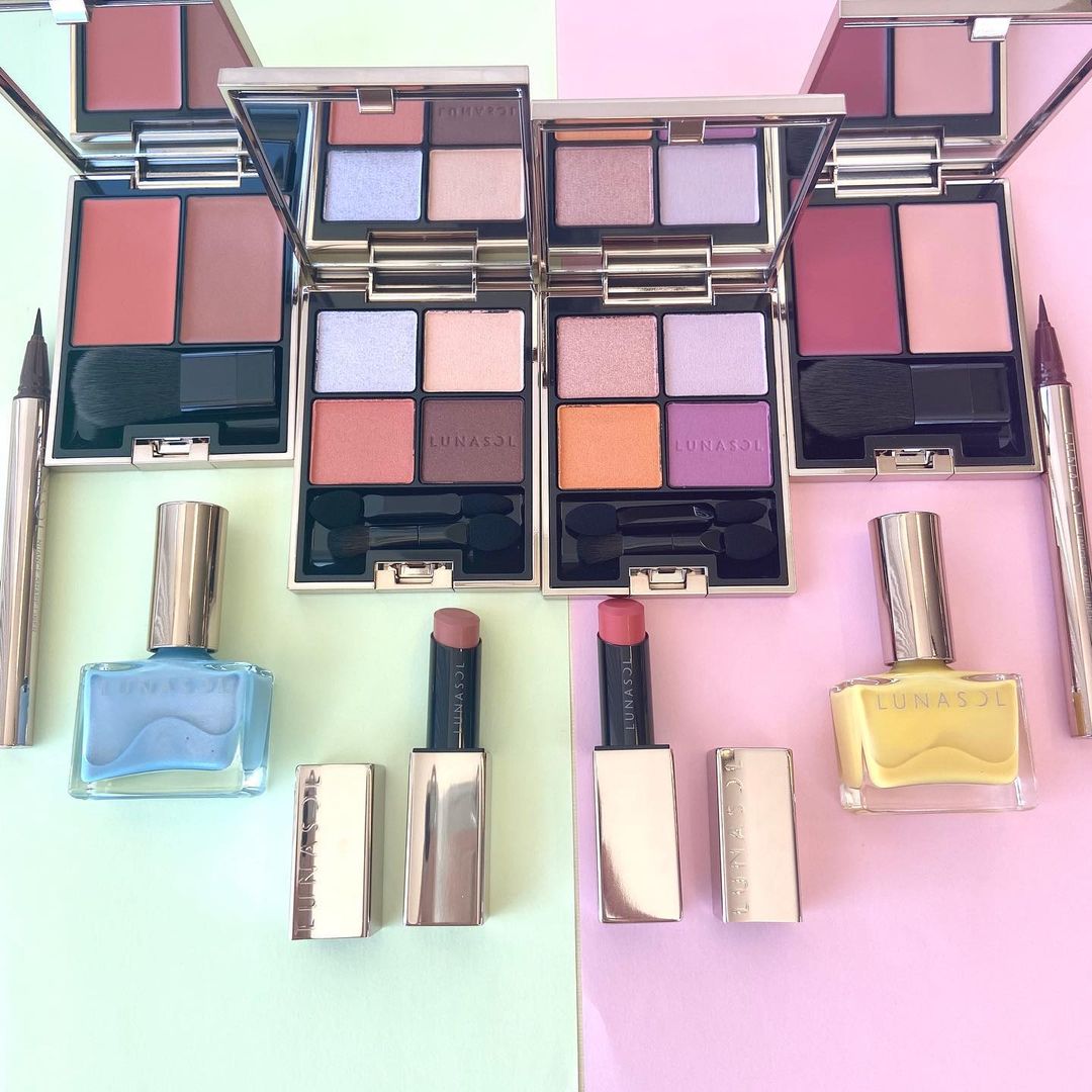 コスメまとめ売り ジバンシーパウダー デイジーク リップ アイシャドウ ルナソル 245956844_886790128870102_5812