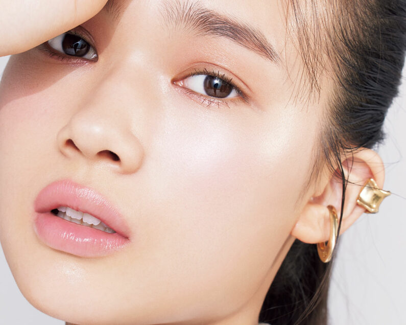 未使用品　CHANEL ハイライト チーク 3個セット CHANEL シャネル チーク ハイライト 限定カラー 美品 - メルカリ