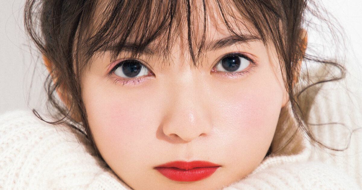 齋藤飛鳥とマスクと赤リップ】「口紅だけは絶対塗ります」【おかえり