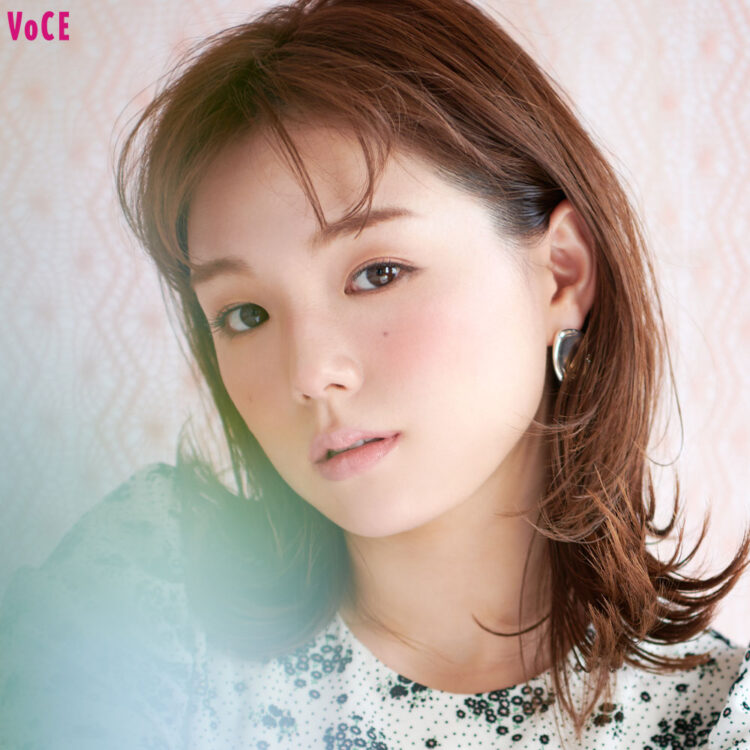 直筆サイン】篠崎愛 写真集 IDEA イデア 篠崎愛 「IDEA」 写真集