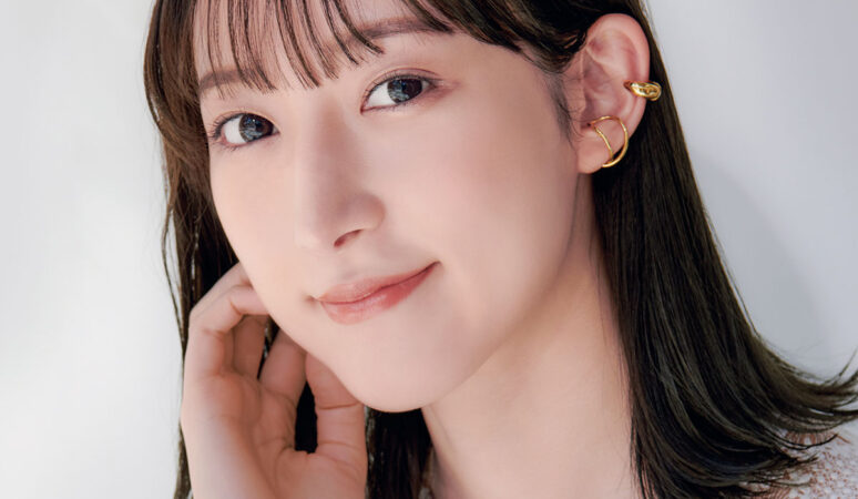 温泉の恵み”で美肌レベルをアップ！毎日の基本ケアは「温泉蒸しタオル