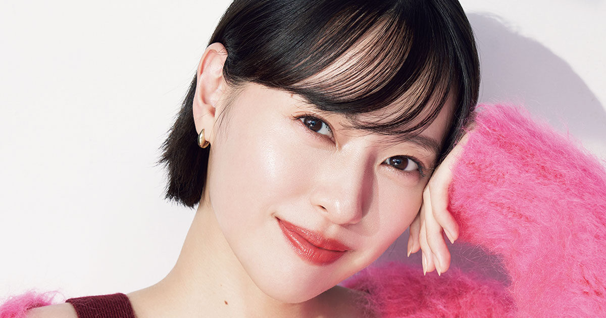 Cover Beauty 女優 戸田恵梨香 私たちは生まれたときから死へと向かっていて その間の 生きた軌跡 こそが美しい 写真ギャラリー 美容メディアvoce ヴォーチェ