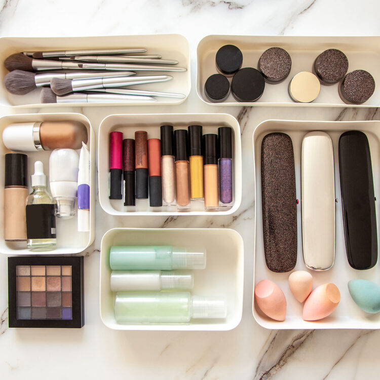 断捨離” に関するおすすめ｜美容メディアVOCE（ヴォーチェ）