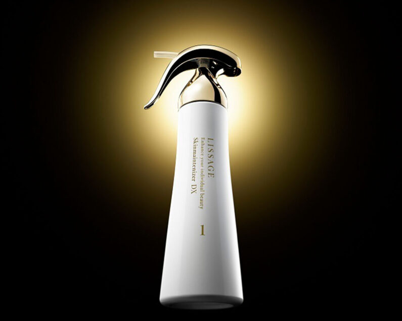 シワ改善※1もシミ予防※2もこの1本！化粧水と乳液の充実感を備えた