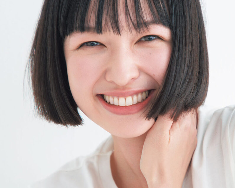 森絵梨佳さんの「断髪式」を決行！ 【森絵梨佳】34歳で人生初のボブヘアに挑戦！【森絵梨佳スペシャル！】｜美容メディアVOCE（ヴォーチェ）