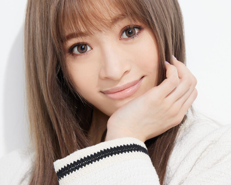 宝塚アカデミア9 / 特集:娘役の新世代、新世代の娘役 / 青弓社 bnk-10361.jpg