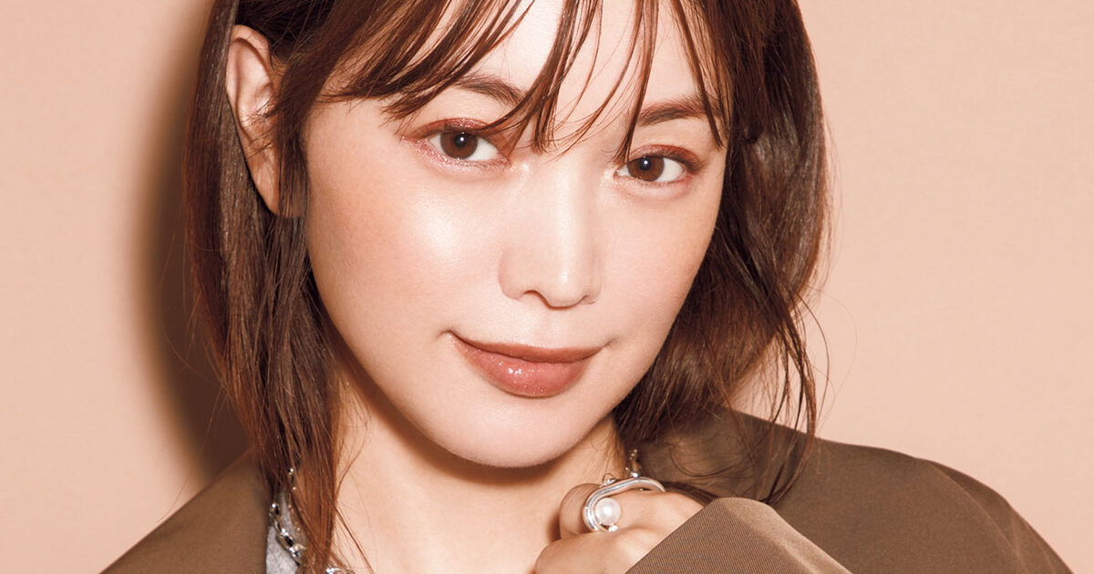 専用【美品】蛯原友里着用　ラウンジドレス　Loungedress Pコート オトナクローゼット]蛯原友里が選ぶ秋のお出かけスタイル｜パル公式