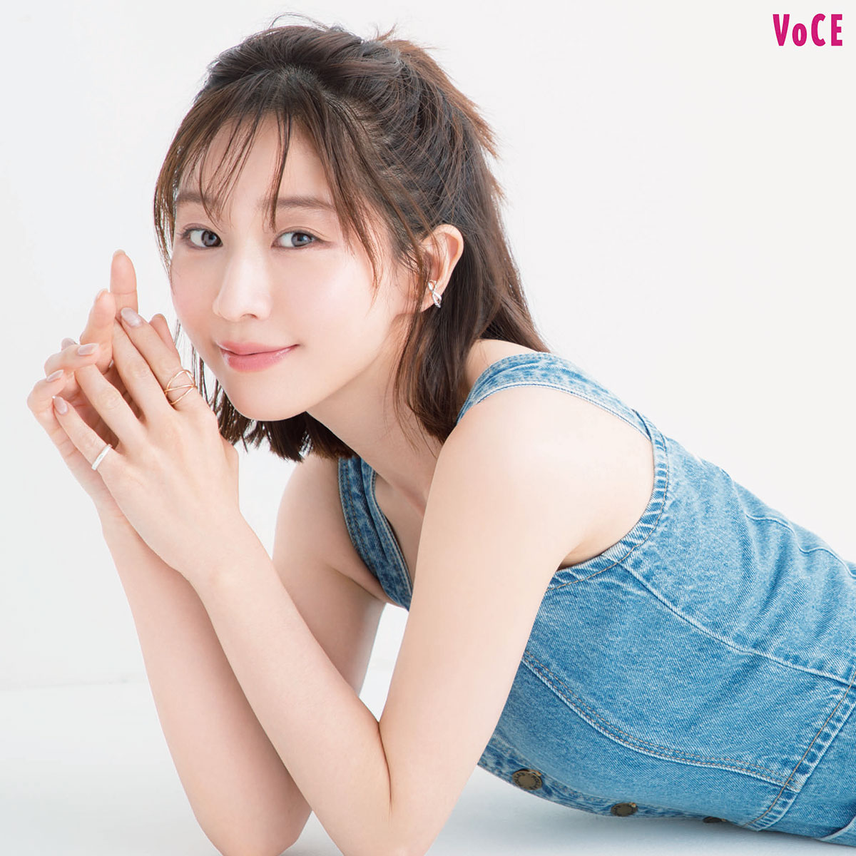 VO2404-182-185-Calbee-TU-TOP.jpg