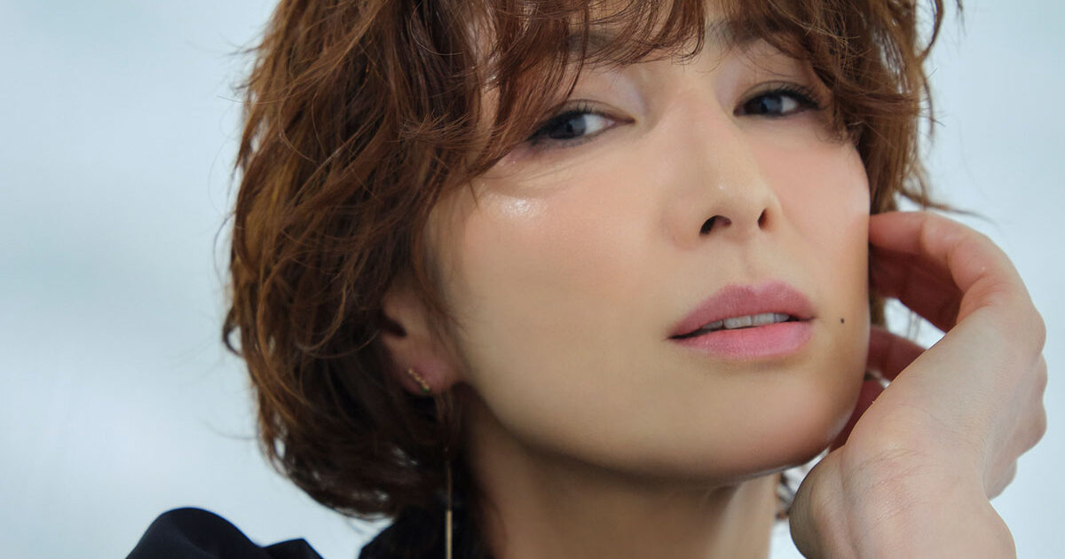 MAQUIA 6月号 吉瀬美智子 内山理名 大政絢 切り抜きの通販 by