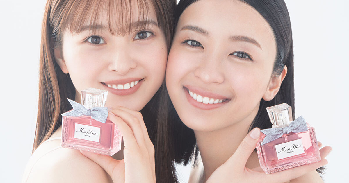 光り輝く花々。モダンなフローラル。ミス ディオールが紡ぐ新たなる