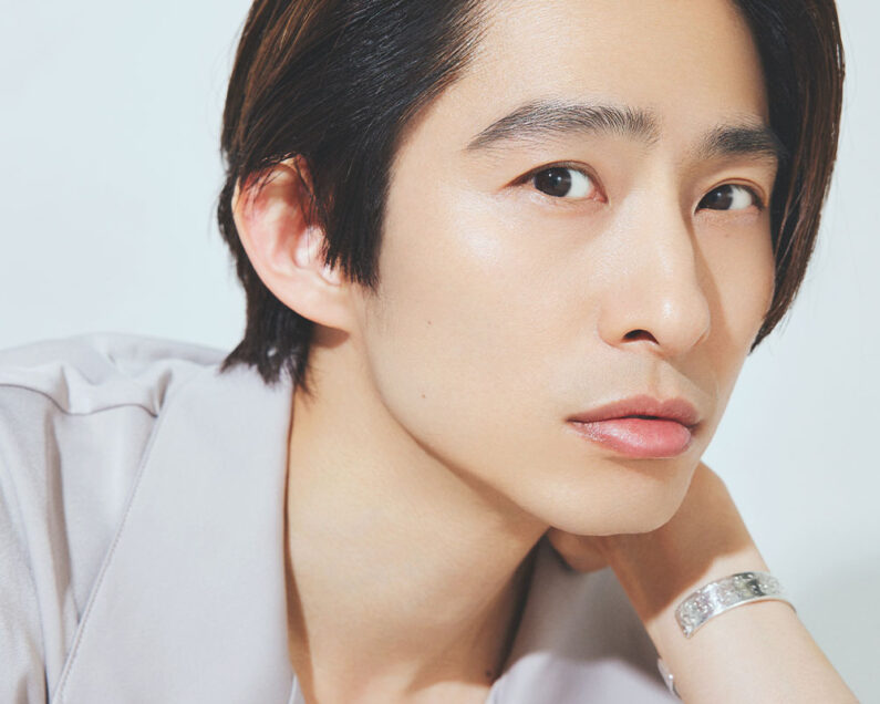 三宅健レアミラーV6 解散プレミア新品未開封