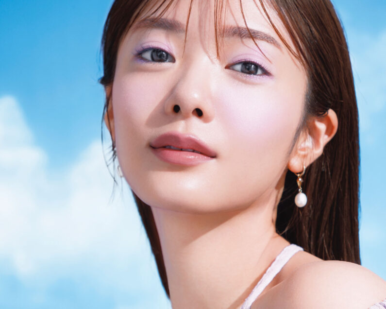 (最終値下げ/ほぼ未使用)大量‼️コスメまとめ売り♥アイシャドウ♥チーク♥グロス Qoo10] GOGO TALES 【宝石シリーズ セット】アイシャドウ&チ