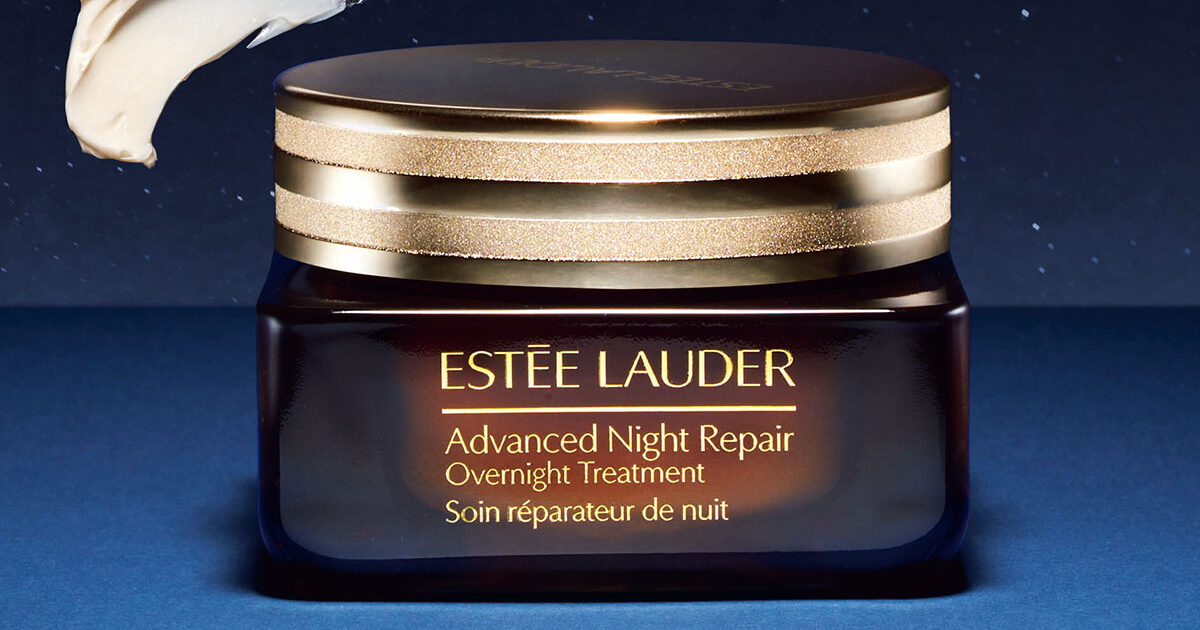 VO2410-152-153-ESTEE_LAUDER-TU