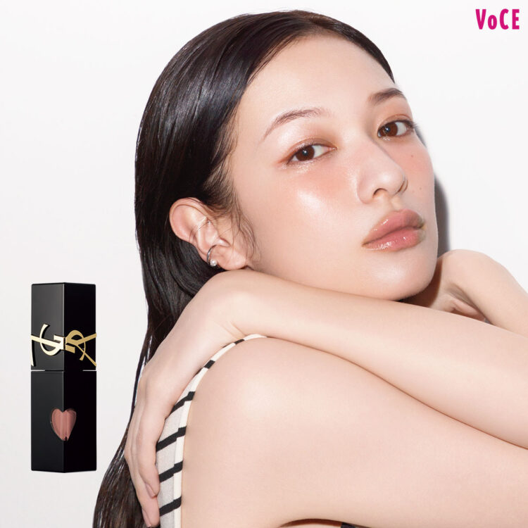 希少　ローランドベリー　ベストセラー　USA　無垢への誘惑　Tシャツ BETTY CATROUX - YVES SAINT LAURENT 唯一無二の女性展」が開催中