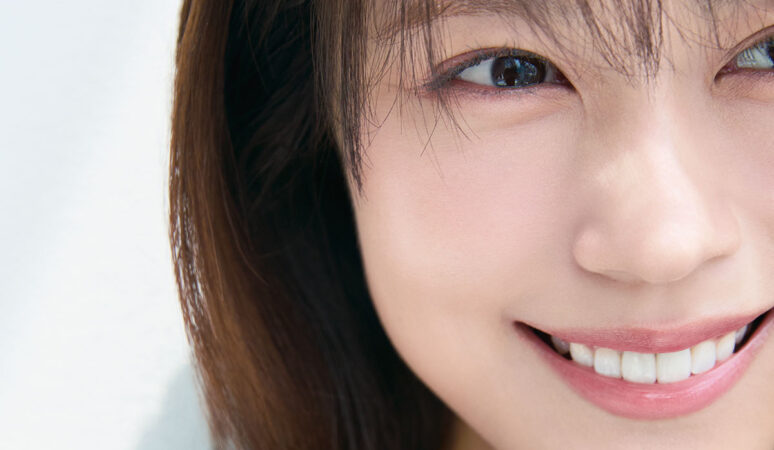 【入手困難】【激レア】有村架純がドラマで着てた服 入手困難】【激レア】有村架純がドラマで着てた服
