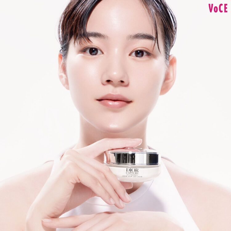 VO-2509-42-45-DIOR1-CAPTURE-