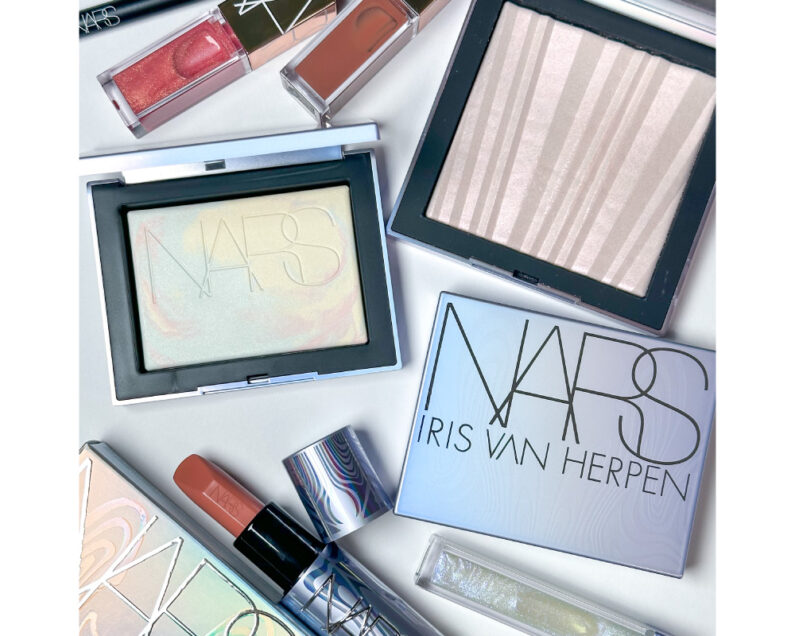 NARS・クリスマスコフレ2025】10／24発売・「イリス ヴァン ヘルペン