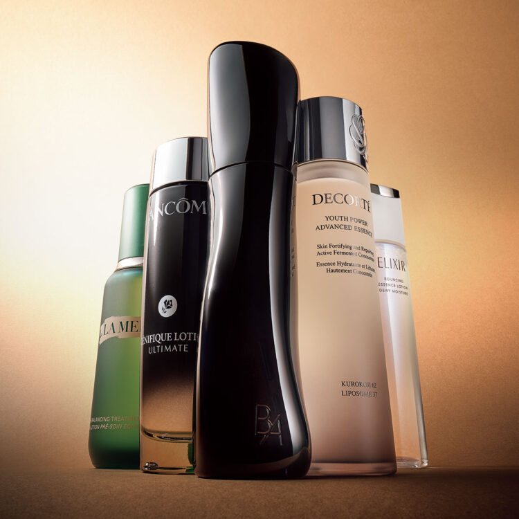 話題の化粧液  新品 VO-2510-193-TOP-750x750.jpg