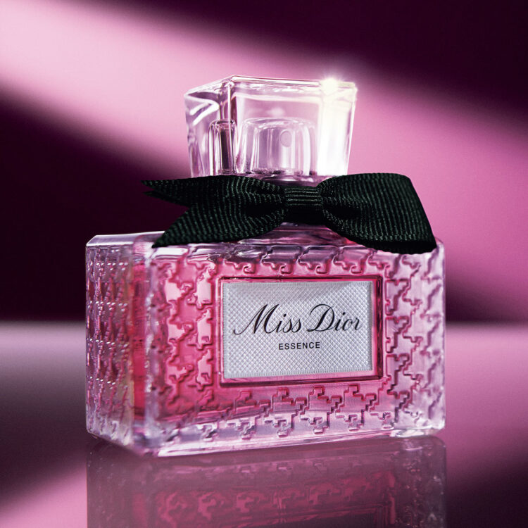 断捨離中☆アユウ クリスチャンディオール ミス ディオールエッセンス 断捨離中☆アユウ クリスチャンディオール ミス ディオールエッセンス