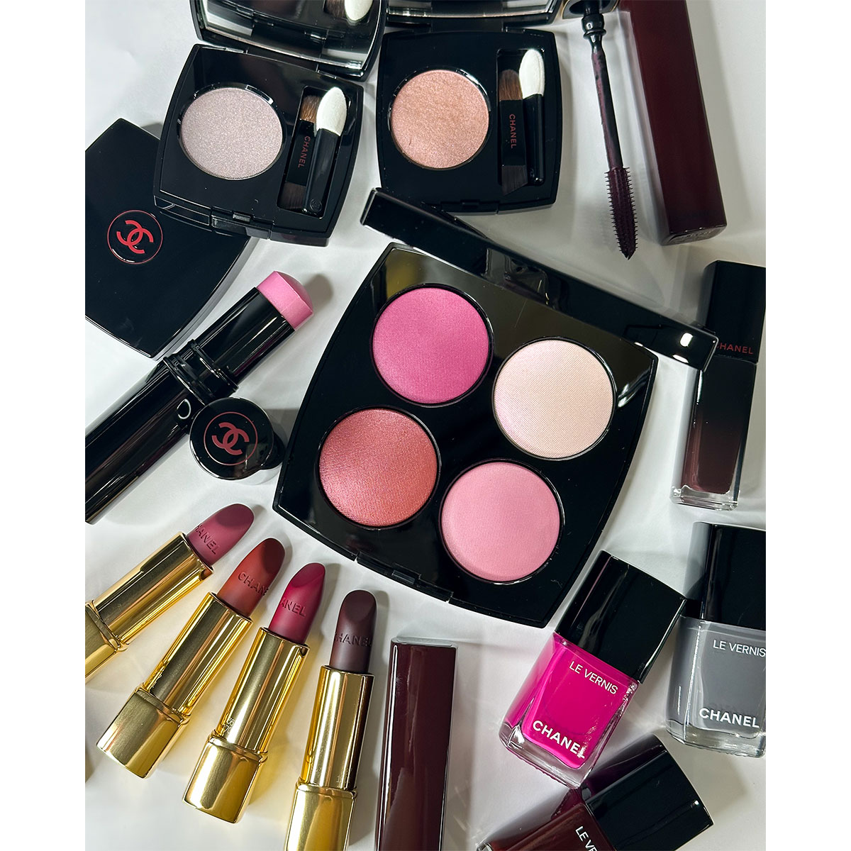 シャネルの春コスメ2026】エネルギーと魅力を宿す“ルージュ ヌワール