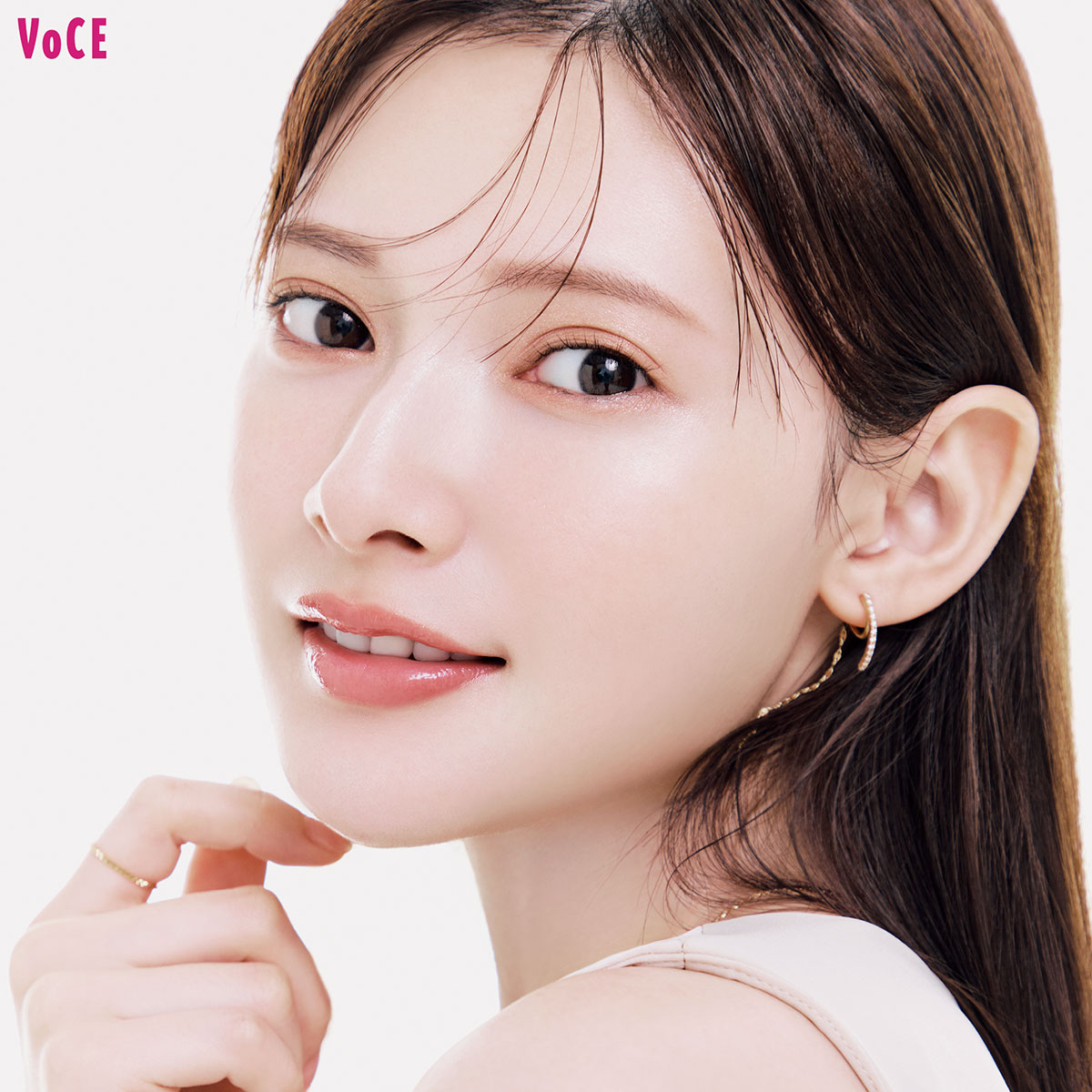 VO-2603-46-79-Elegance-TU-TOP.jpg