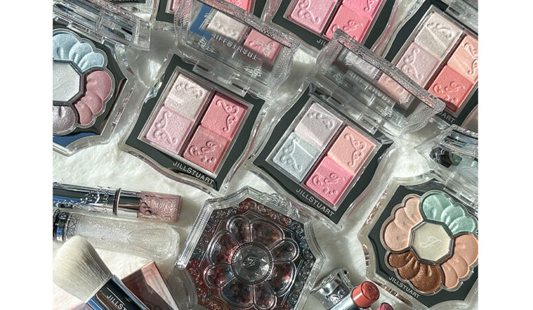 ジルスチュアートの夏コスメ2026】多幸感満点の夏コレクション。全色