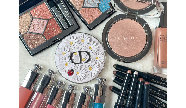 デパコス入り コスメ大量まとめ売り DIOR WAKE MAKE キャンメイク デパコス入り コスメ大量まとめ売り DIOR WAKE MAKE キャンメイク