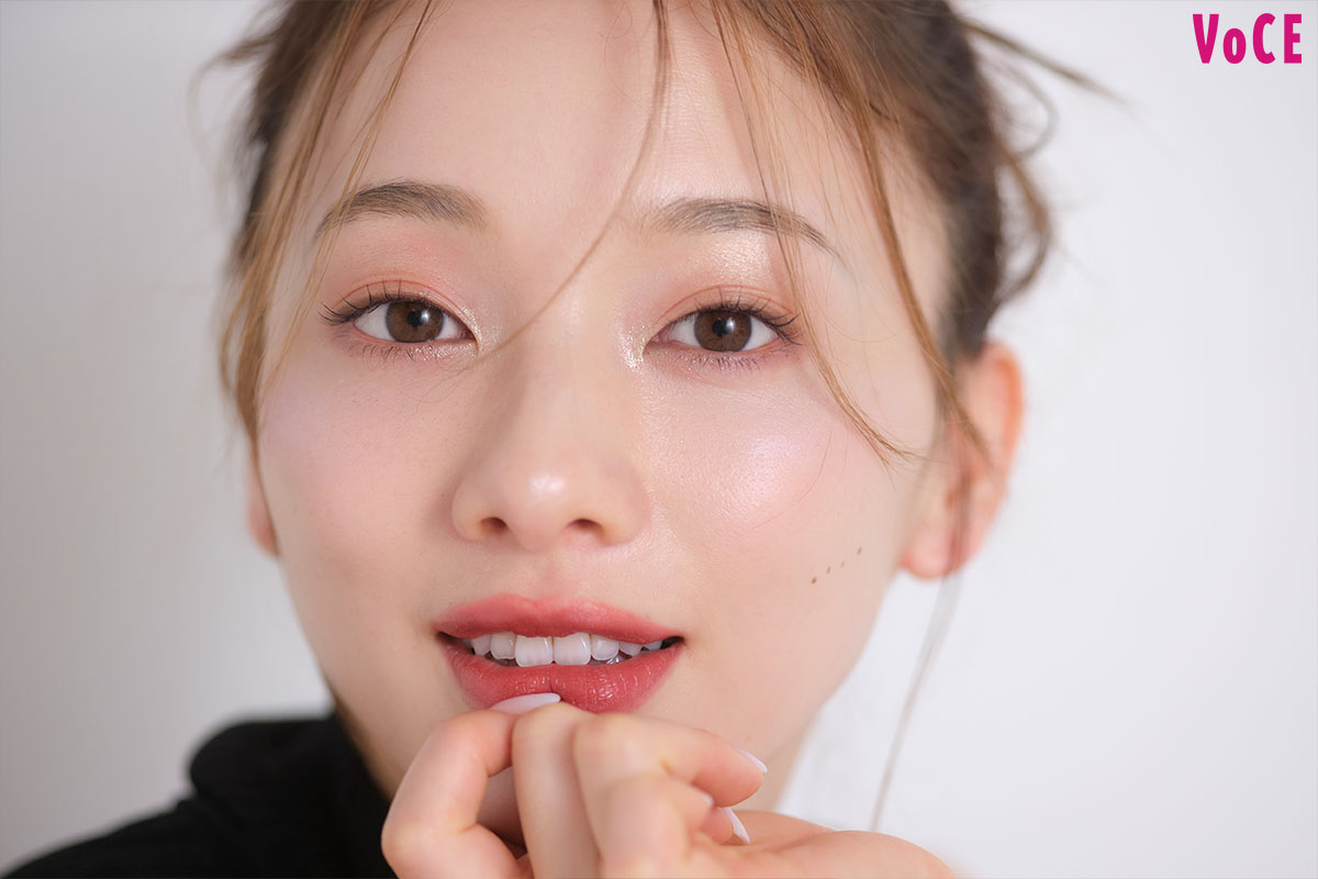 夢白あや】舞台メイクはなんと15分！愛用コスメもご紹介【元宝塚歌劇団