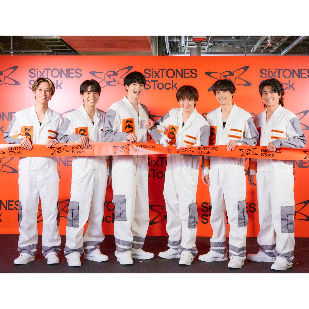 6人のセンスが炸裂！「SixTONES STock」ついに開催。会見ほぼ全文を