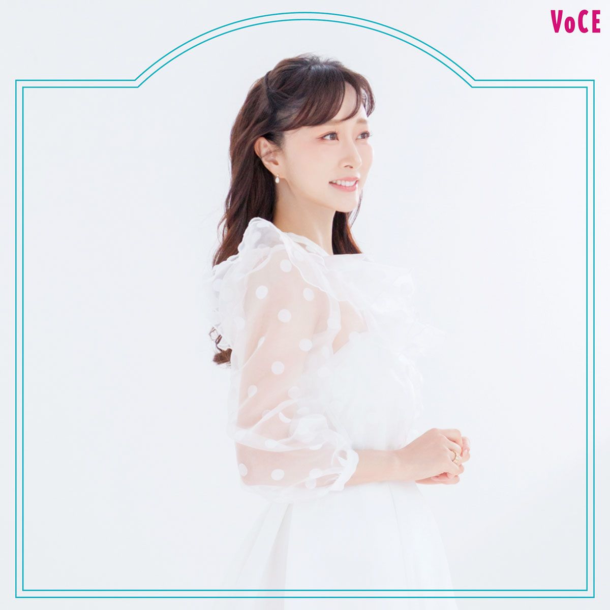 石井美保、50歳－美容メディアVOCE(ヴォーチェ)
