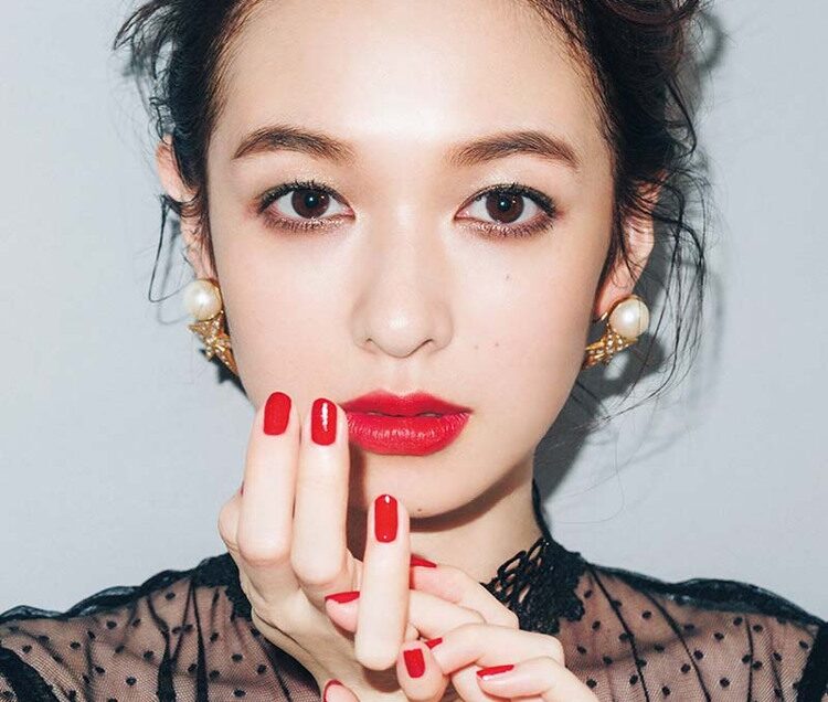 CHANEL オンブル プルミエール プードゥル コンプリート 4点セット 新品 CHANEL（CHANEL） オンブル プルミエール プードゥル 通販 | 【ISETAN