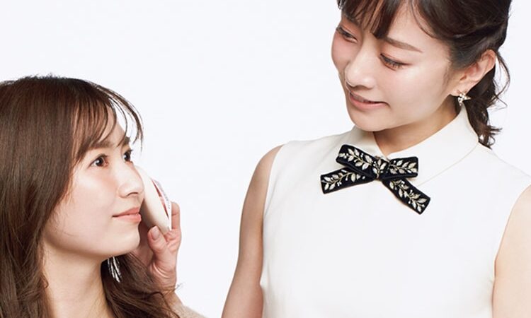 石井美保【人生が変わる美肌塾】コーラルピンクの光で【血色】＆【ツヤ