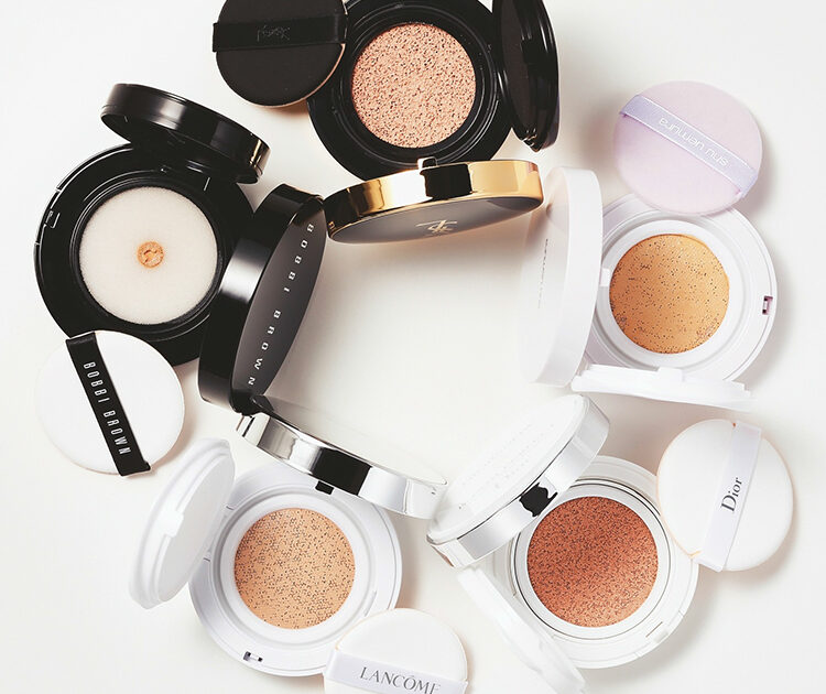 ビューティニュース クッションファンデに 赤眉 トレンドど真ん中 大注目コスメ 美容メディアvoce ヴォーチェ