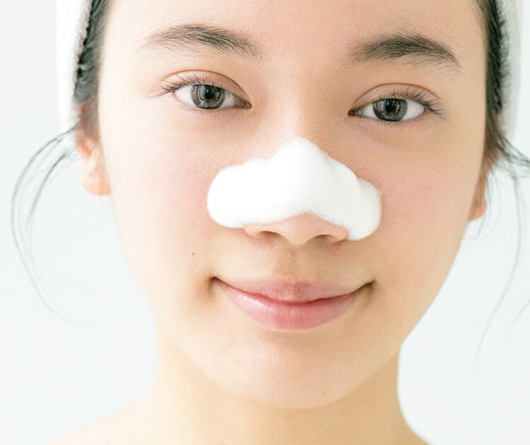 毛穴を消す石鹸 角栓を取り除く化粧品 黒ずみ毛穴に酵素洗顔etc 黒ずみ つまり 開き毛穴対策 ビューティニュース 美容メディアvoce ヴォーチェ