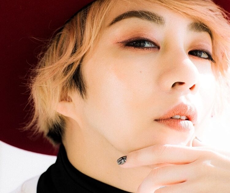 元宝塚歌劇団月組・二番手男役スターの【美弥るりか】登場！｜【VOCE