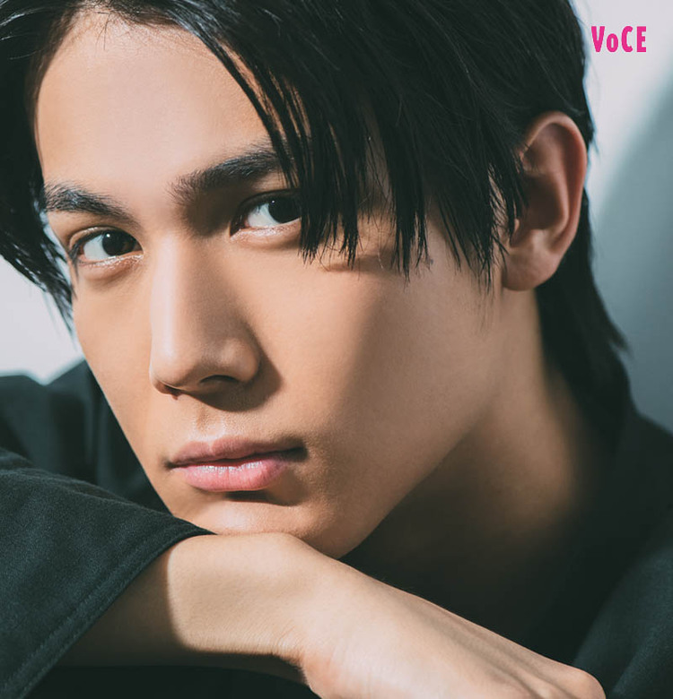 イケメン演技派俳優 中川大志 さんが思わず見てしまう女性のパーツとは Voce You Vol 3 ビューティニュース 美容メディアvoce ヴォーチェ