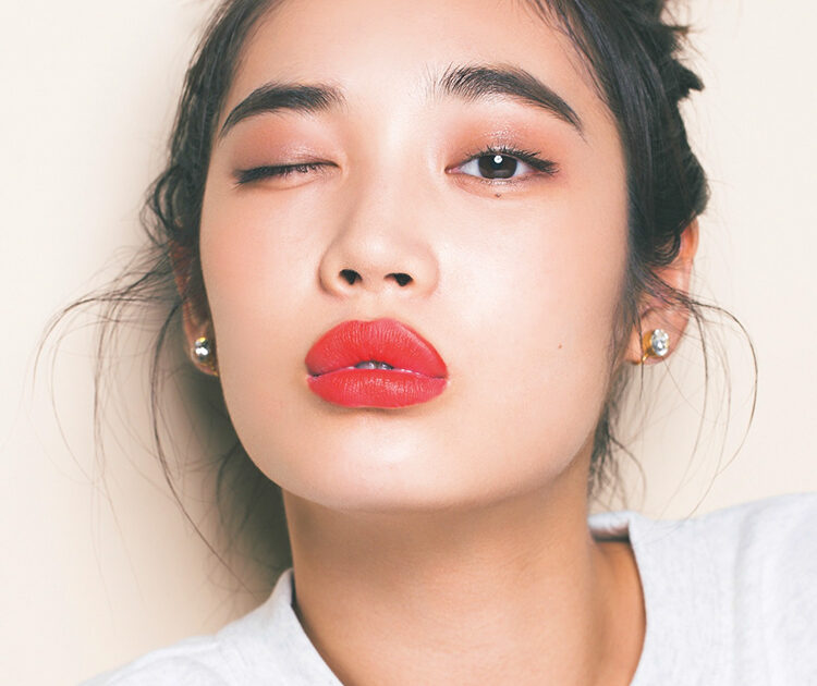 イエベさんの鉄板カラー マンダリンオレンジが今っぽい リップ塗り比べ ビューティニュース 美容メディアvoce ヴォーチェ