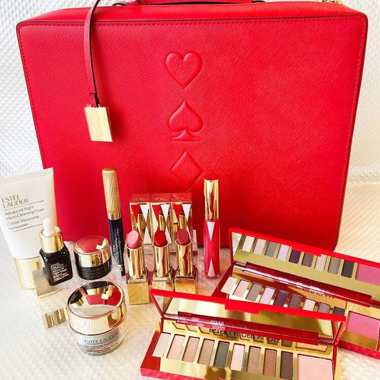 クリスマスコフレ2019 エスティローダー】贅沢な11アイテム！ 自分への