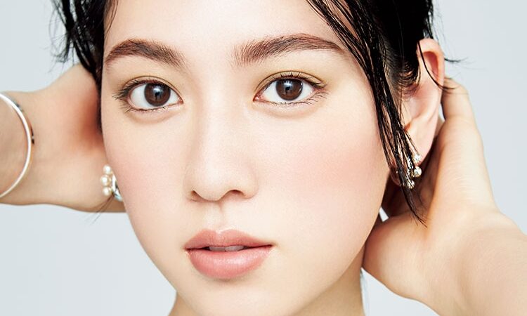 流花さん専用ノエビアSPECIALE メイクアップキット 2019 スプリング GYUTAEも魅了！ メイクアップフォーエバーの新パウダー「HD